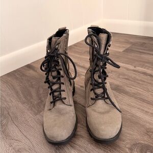 Sorel Taupe Lace-Up Combat Boots